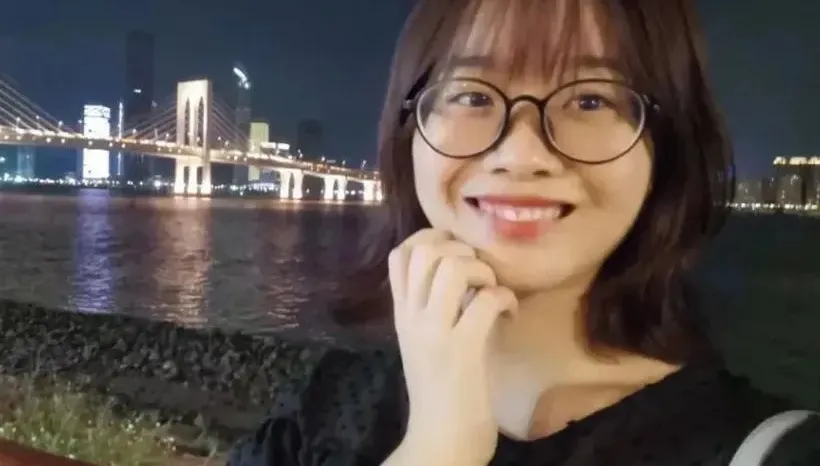 小米雷軍祭千萬年薪挖人才！「AI天才少女」羅福莉可望加入