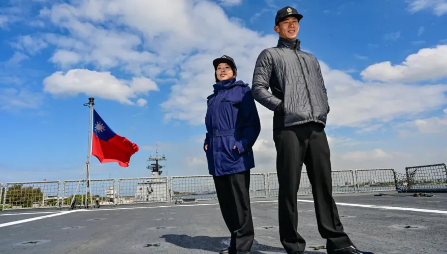 蔡英文前總統、民進黨立委都青睞　海軍冬季防寒夾克