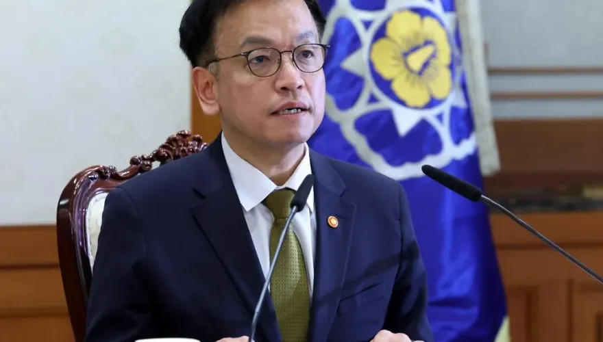 南韓政壇「抓交替」?代總統崔相穆上任3天遭警方調查