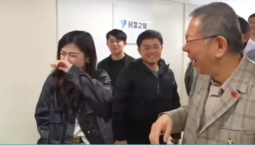 柯文哲辭黨主席會議超感傷！他曝全都在大哭「有人哭到說不出話」