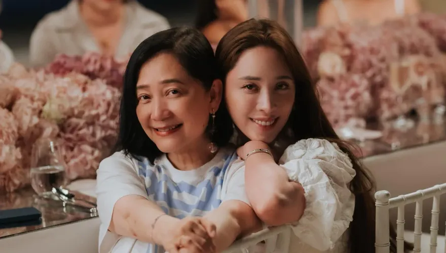 歐陽妮妮生了！傅娟讚0孕吐體質「天選孕婦」　引陸網反感