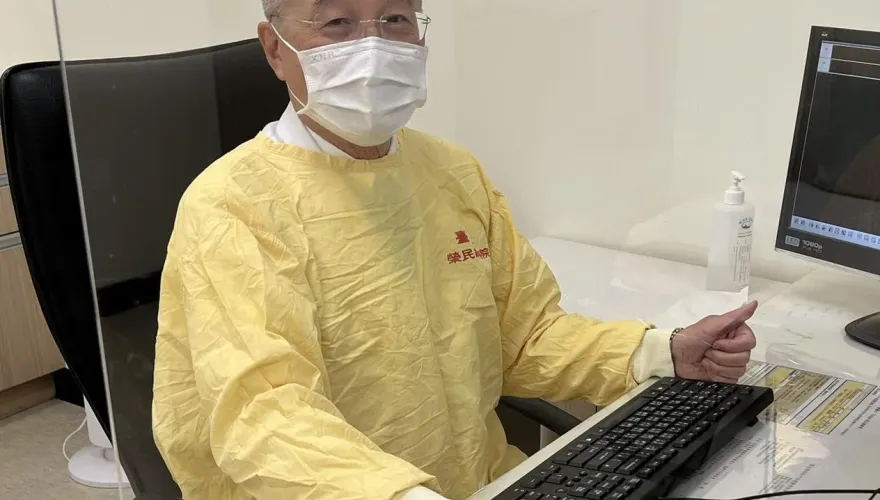 麻疹病例曾搭北捷！北榮收治接觸者　系統警示：戴N95、穿防護衣