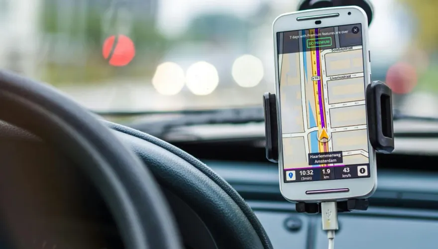 Google Maps、Apple Maps都輸了！　全網激推「這2導航」真正王者