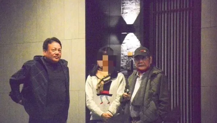 有圖有真相！侯漢廷曝光吳乃仁與檢察官聚餐照