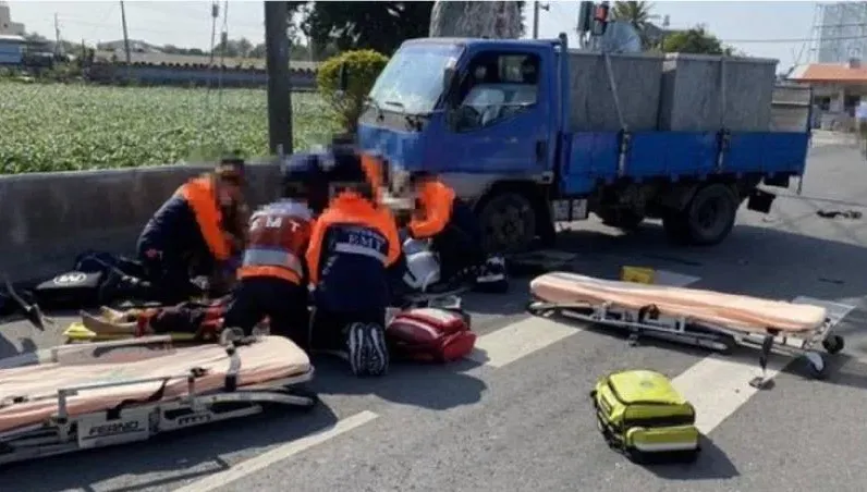 台南死亡車禍！8旬夫妻遭「捲車底」拖行　雙雙斷魂輪下