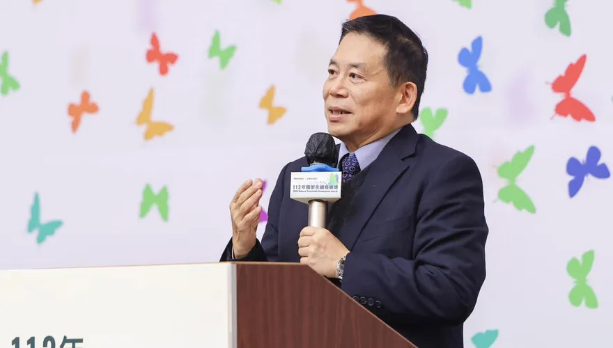 國發會主委劉鏡清：美晶片關稅對台積電影響有限