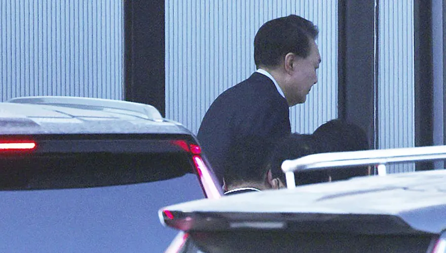 韓媒還原驚險逮捕尹錫悅7小時　自帶梯子突破防線