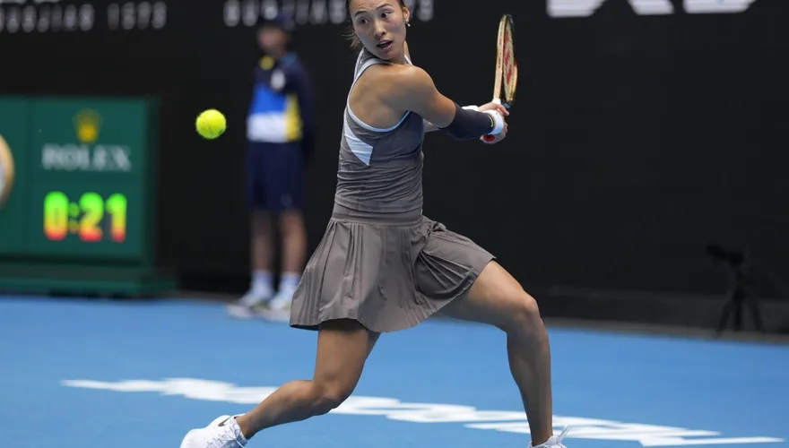 美網/不可思議大逆轉！鄭欽文決勝盤「0比5變7比5」　殺進16強