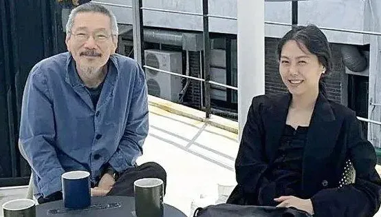 不倫戀9年！小三金珉禧驚傳懷孕　大22歲導演陪產檢全被拍