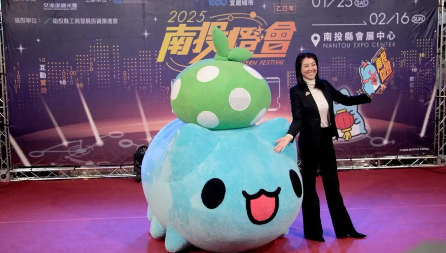 南投燈會歡慶十週年！許淑華攜手療癒系IP咖波掀春遊熱潮