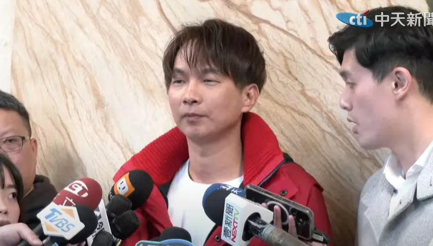 心臟動了小手術！陳宥丞：活了40年才知「有破洞」