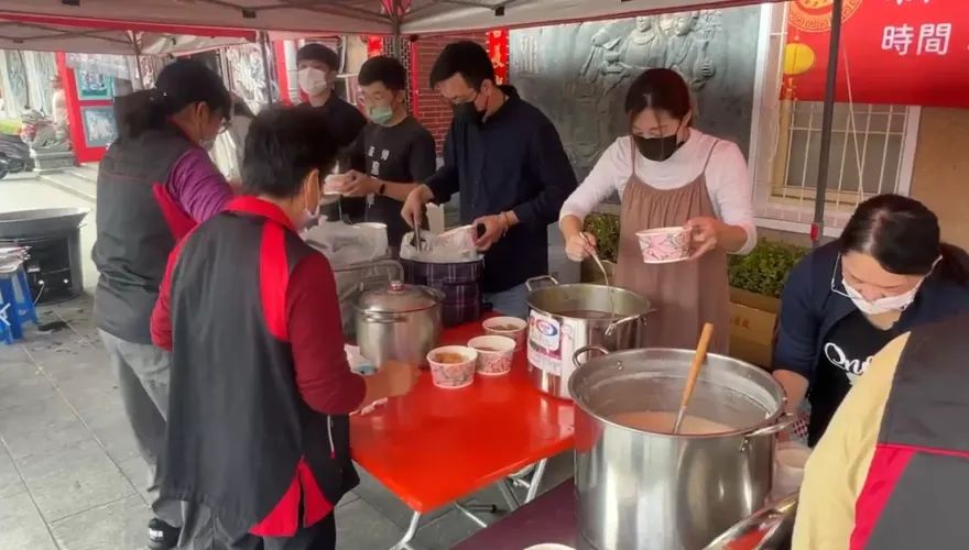 影/玉井、楠西居民震後無家可歸　2千份熱食送暖