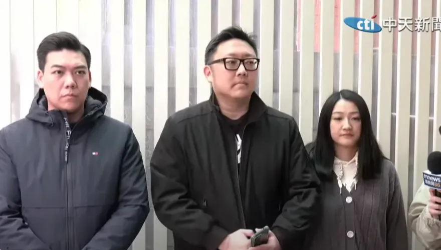 民進黨搞罷免「雙吳慘了」！罷免連署書第一階段雙達標