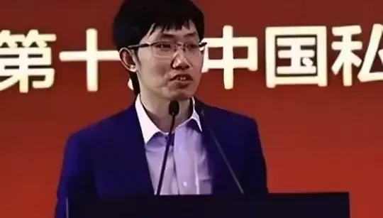 DeepSeek創辦人梁文鋒從小就是高材生！中學師曝獨特讀書方法