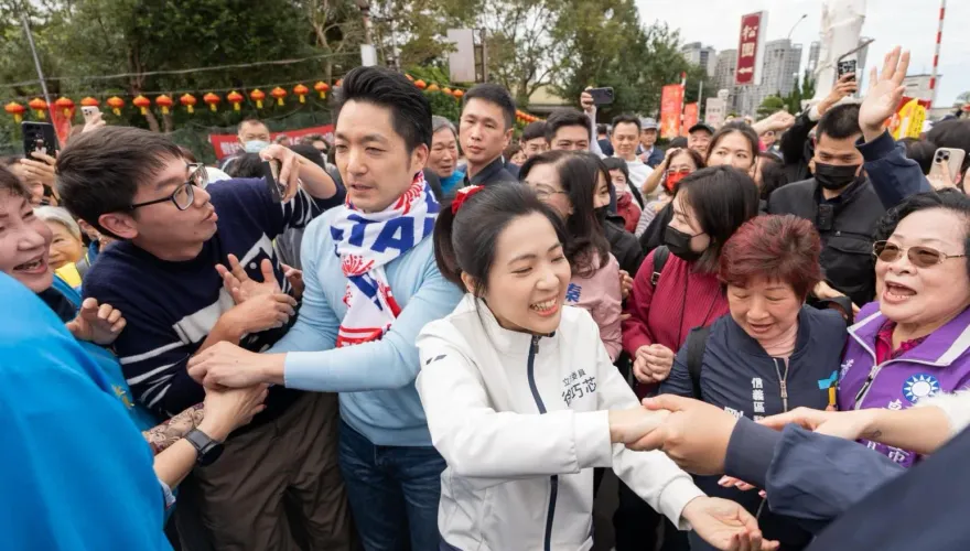 打臉罷免團體！徐巧芯合體蔣萬安人氣爆棚高呼：嗨到不行