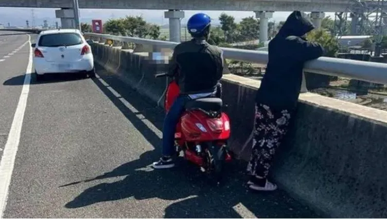 導航設錯慘了！2移工騎車雙載上國道　最高可罰上萬元