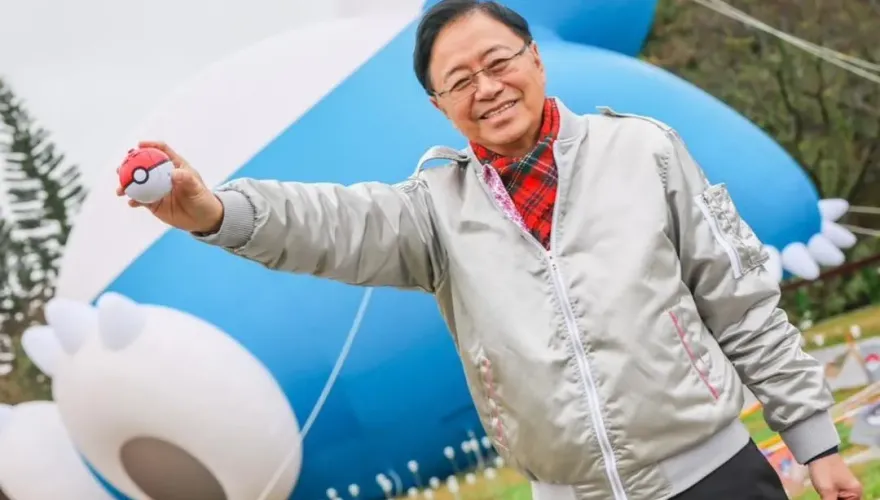 張善政發文邀網友收服卡比獸　秀合照獲讚：市長懂玩