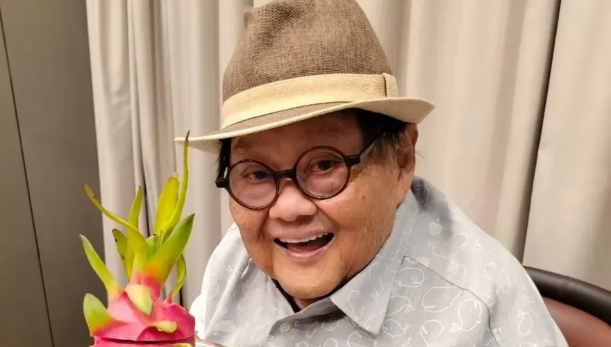 2天前才發文！新加坡「國民爸爸」男星離世　享壽75歲