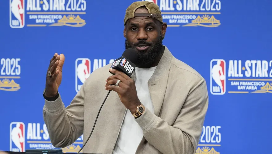 NBA/詹皇完成簽約！美媒曝合約細節　76人奪冠率衝第3