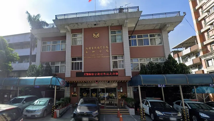 新北績優警母校約砲8男　拍不雅片PO網57次判3月