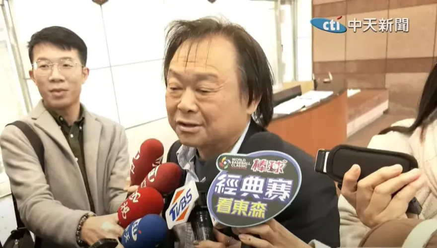 王世堅鬥柯劍指2026台北市長？作家曝「越級打怪」驚人內幕
