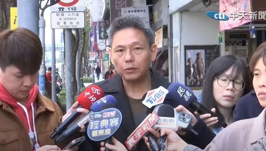 一變再變！曹興誠稱沒承諾捐款給清大　謝寒冰：騙大家30年？