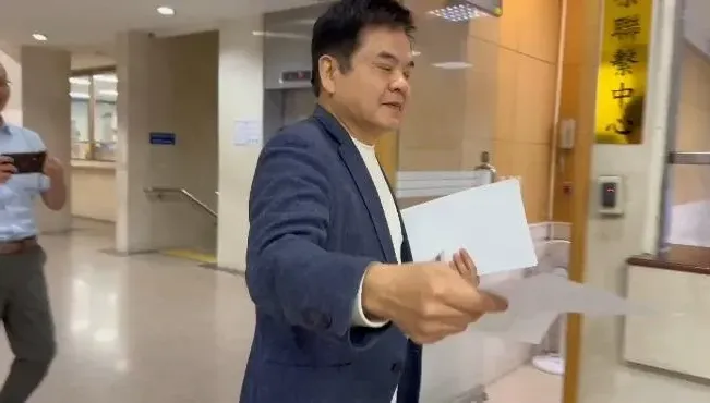 自爆玩球版「賭到要死」　莊瑞雄現身北檢甩傳票：不用懷疑