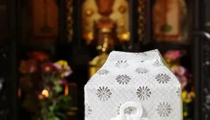 韓驚傳「骨灰罈勒贖」！寺廟骨灰罈被偷遭索千萬　2陸男涉重嫌