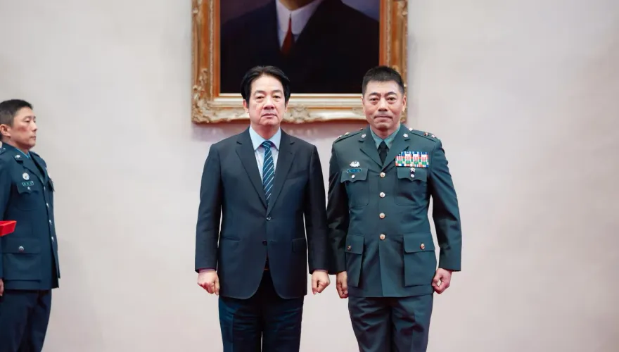 曾經浪蕩少年　孔乃德創下從二等兵晉升至中將傳奇