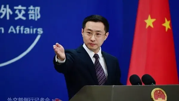輪番砲轟美加徵關稅！陸外交部怒批「施壓訛詐、恩將仇報」