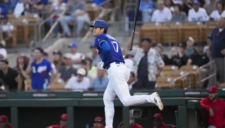 大谷翔平2025年首打席就炸裂　苦主是高中學長