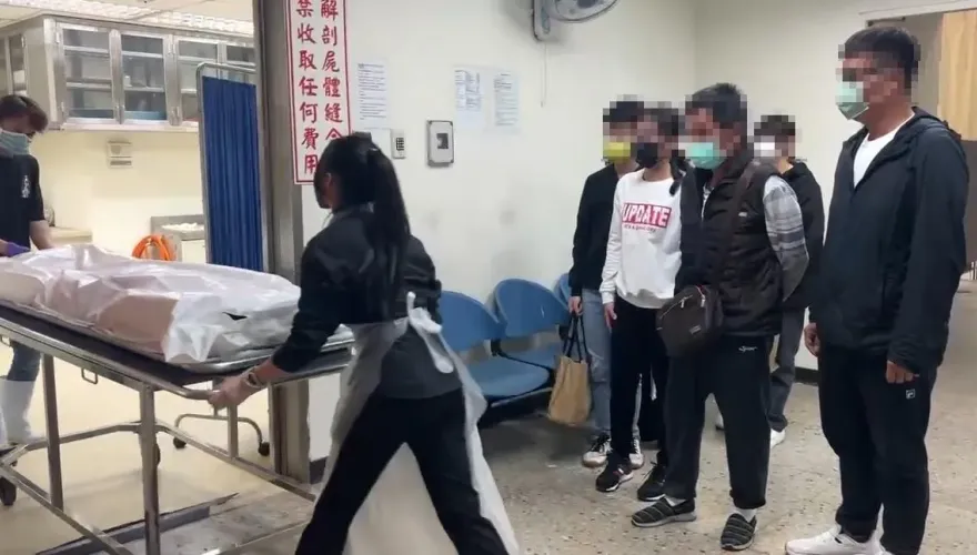 台南國中生疑遭餵毒亡　校長現身殯儀館慰問遭拒