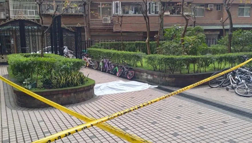 疑遭職場霸凌　蘆洲52歲男清潔員自家墜樓亡