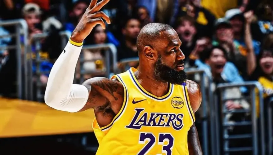 NBA史上第一人！湖人隊詹姆斯「生涯5萬分」達標