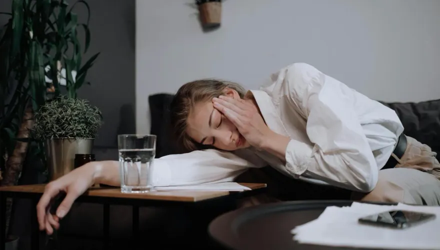 春天總是想睡？醫：恐是腦部供血不足、睡眠呼吸中止症