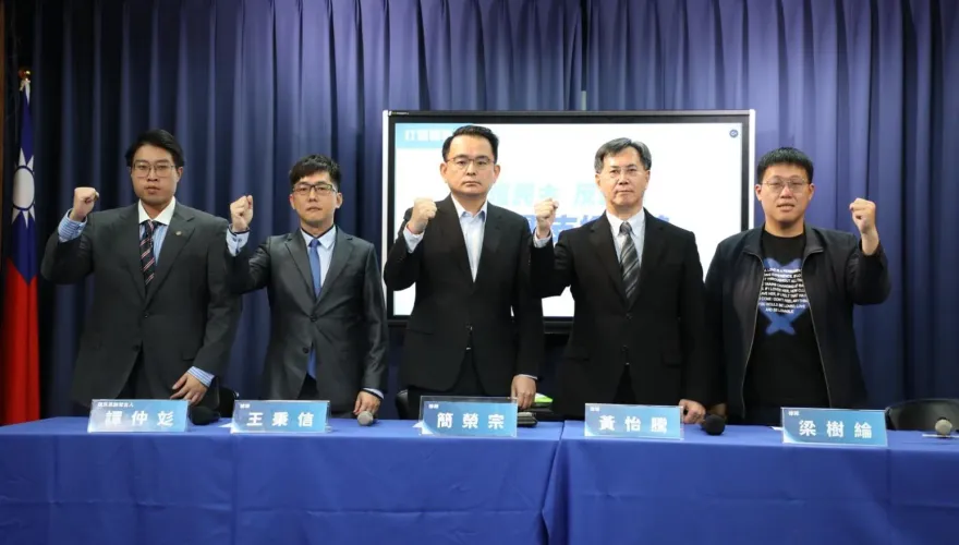 影/打惡罷不怕！國民黨60人律師團支援上線  反制綠營大罷免