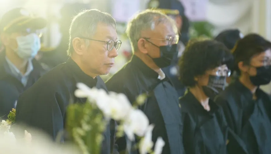 延押庭結束！柯文哲哽咽：蓋棺前見父最後一面　柯媽失智症