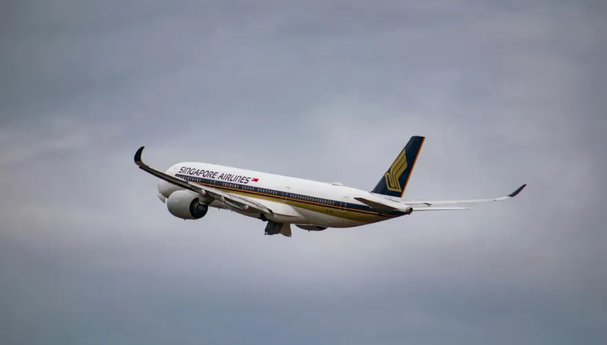 全面「禁用行動電源」再+1！新加坡航空跟進　4/1起上路