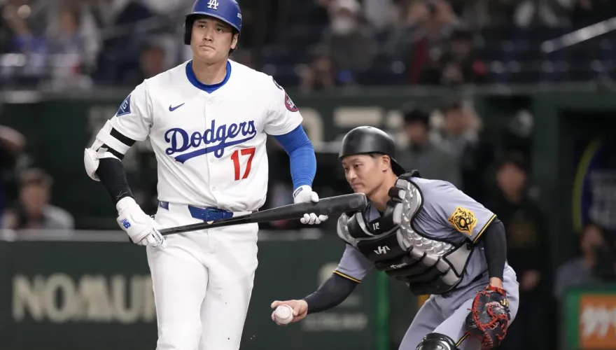 穿金Logo球衣戰阪神！大谷翔平首打席被三振　拚連兩場開轟