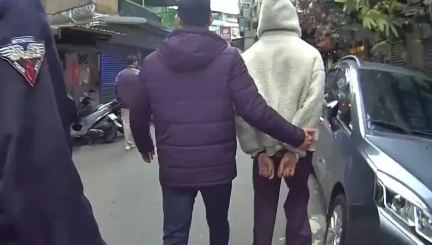 影/新北24歲男被控販毒　父親怒阻警搜索看到毒品傻眼