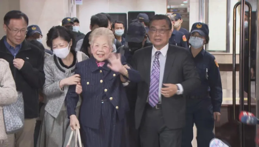 柯文哲交保北檢提抗告！柯媽急喊：不要糟蹋我們