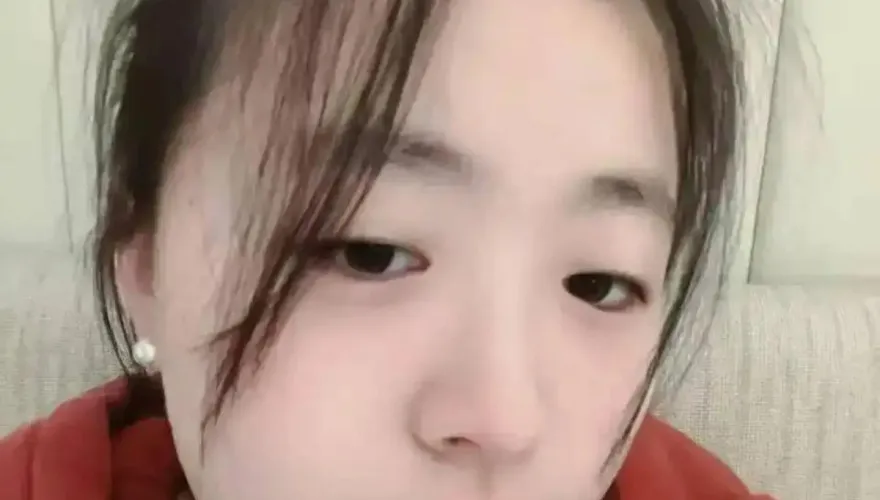 陸版藍可兒？24歲女大生凌晨「赤腳搭電梯」神秘失蹤　最後身影曝光