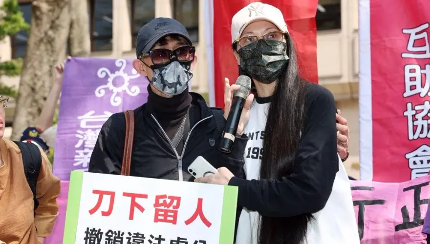 批強制驅離亞亞「法律瑕疵」遭炎上！羅世宏致歉：個人造業個人擔