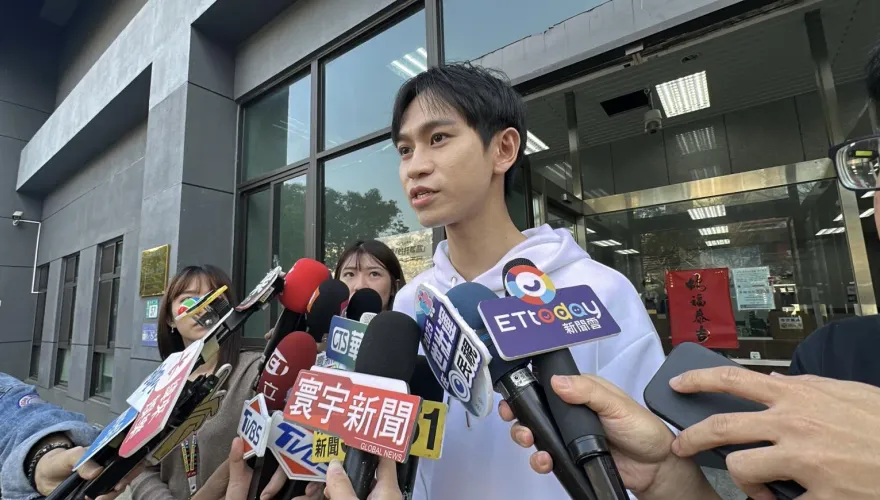 家寧一家涉逃稅最新！Andy「律師陪同帶資料進北機組」