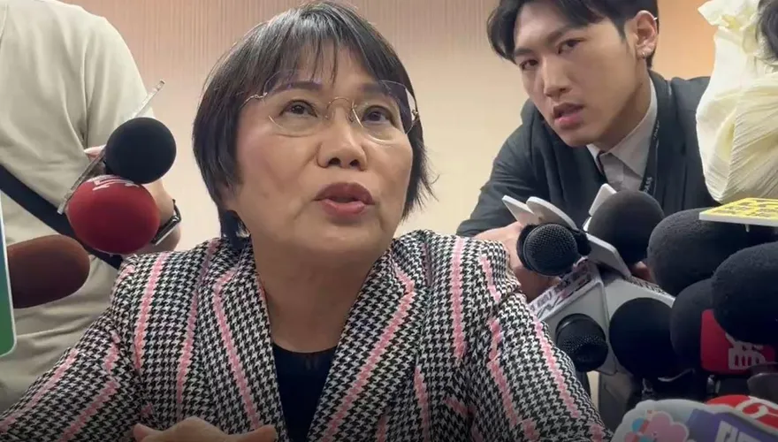 7萬人對「全國中正路改名」表態　網路民調：74.1%不贊成