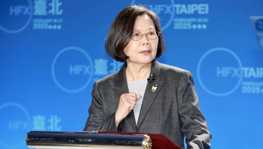年改不該半途而廢！蔡英文曝馬英九交代：靠政府預算救不了退休金