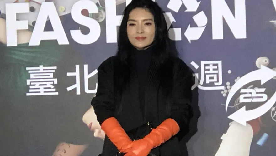 曾國城失言遭砲轟！唐綺陽評黃子佼「業力引爆」這樣說