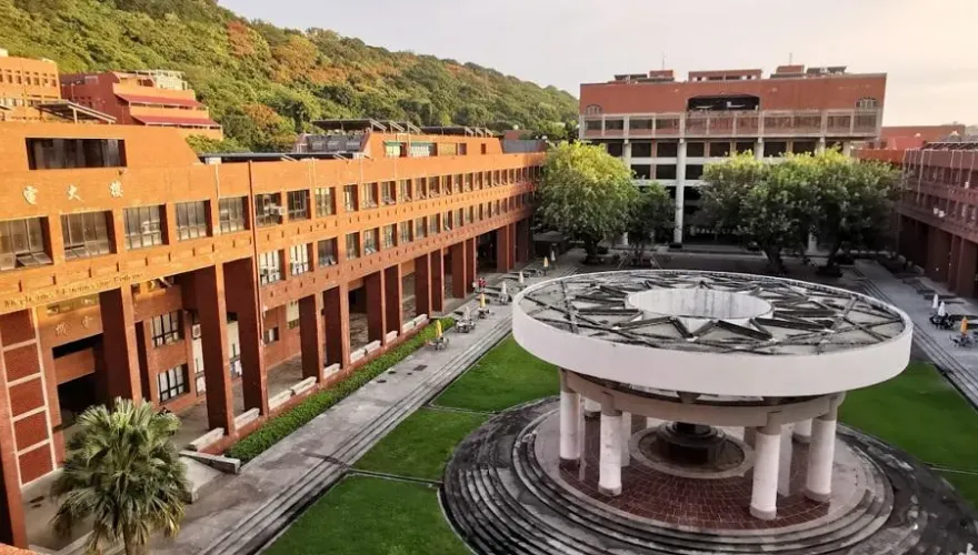 併校民調出爐！中山大學77%反對　高雄大學86%贊成