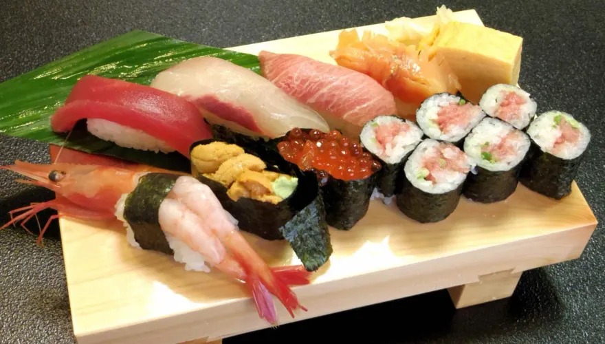 強震趕逃命！26桌客人用餐沒付錢　曼谷日料店損失近4萬