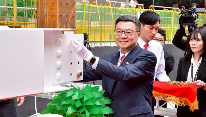 台積電高雄2奈米擴產　卓榮泰：根基永遠留台都是國家隊